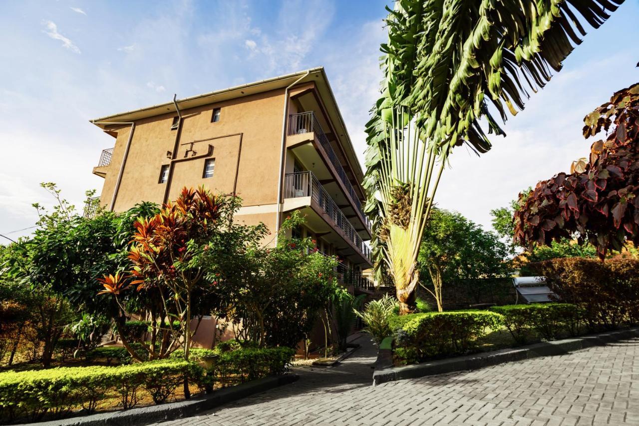 Santa Maria Hotel Entebbe Exterior foto